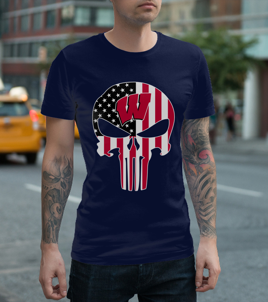 Wisconsin Badgers Punisher Skull American Flag T-Shirt