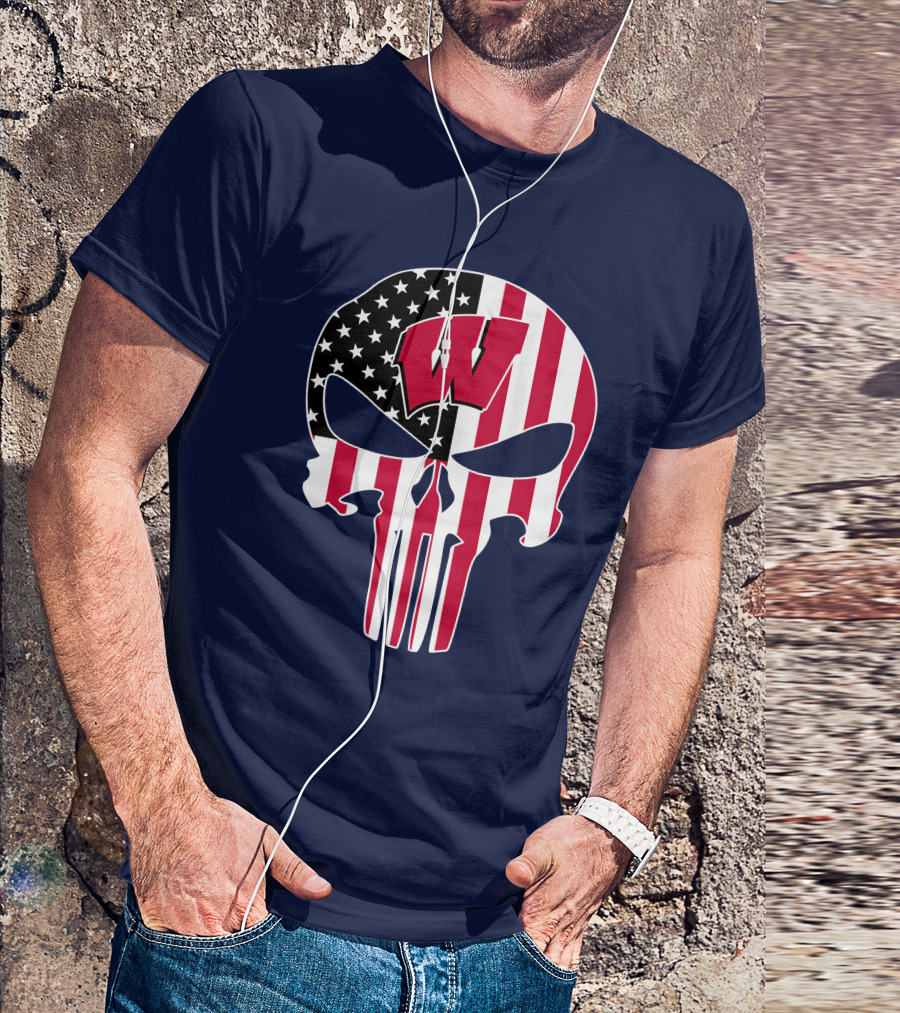 Wisconsin Badgers Punisher Skull American Flag T-Shirt