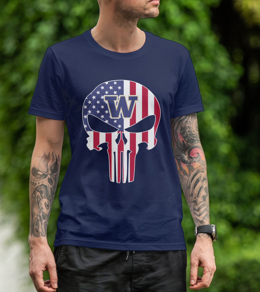 Washington Huskies The Punisher American Flag Skull W T-Shirt