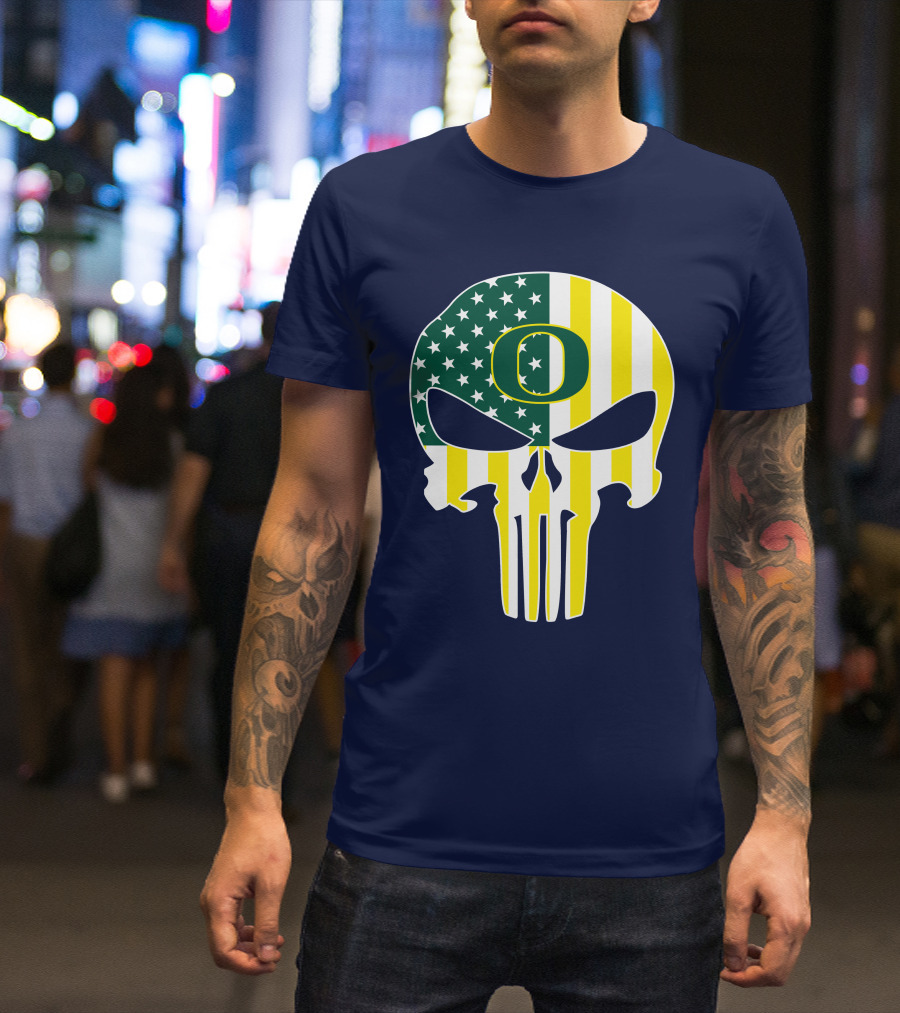 Oregon Ducks Punisher Skull American Flag T-Shirt