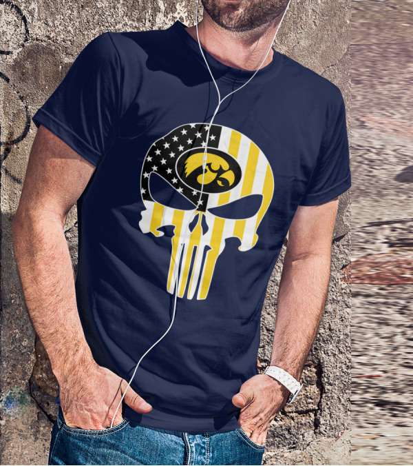 Iowa Hawkeyes The Punisher American Flag Skull T-Shirt
