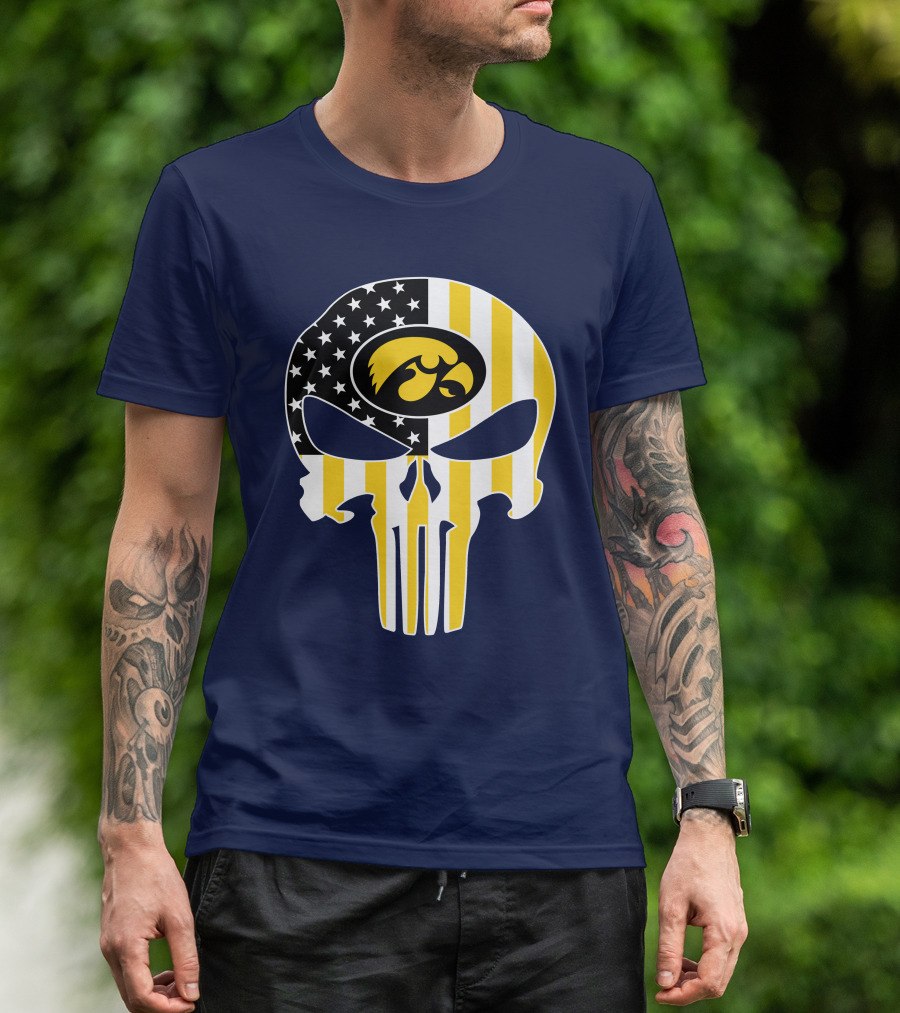 Iowa Hawkeyes The Punisher American Flag Skull T-Shirt