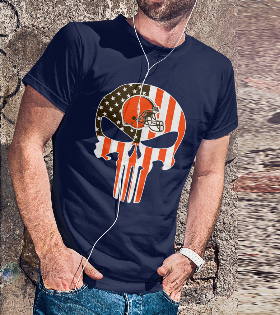 Cleveland Browns The Punisher American Flag Helmet Skull T-Shirt