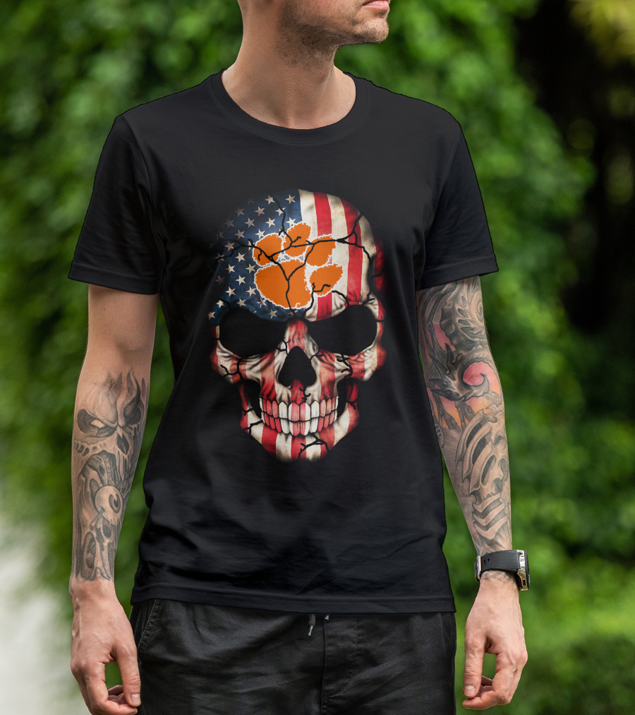 Clemson Tigers Skull American Flag Paw Print T-Shirt