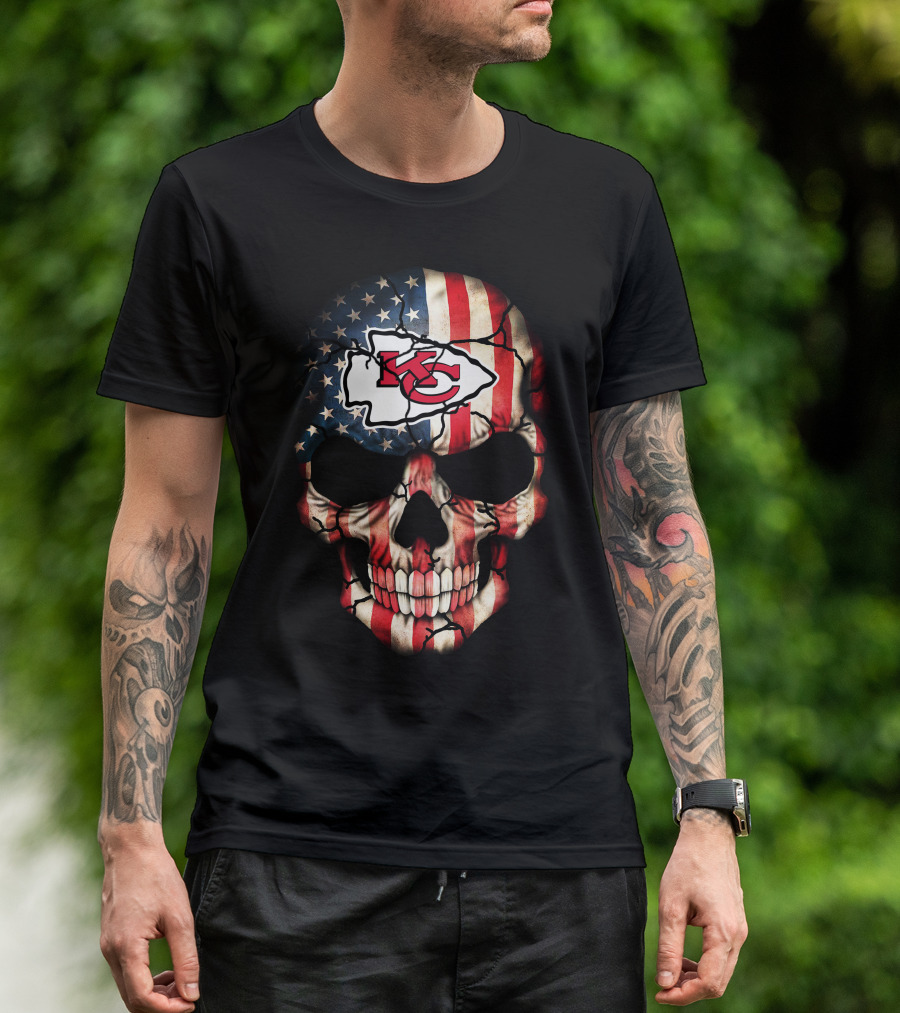 Kansas City Chiefs American Flag Skull T-Shirt