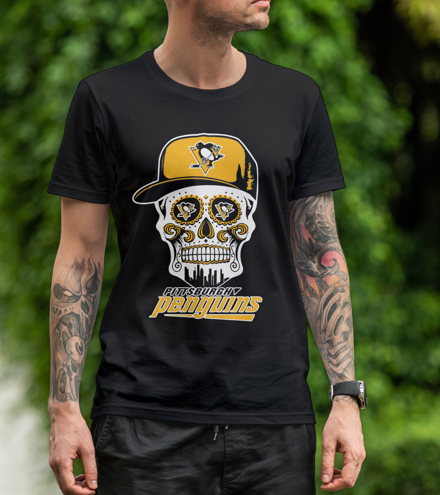 Pittsburgh Penguins Sugar Skull Cap Skyline Elements T-Shirt