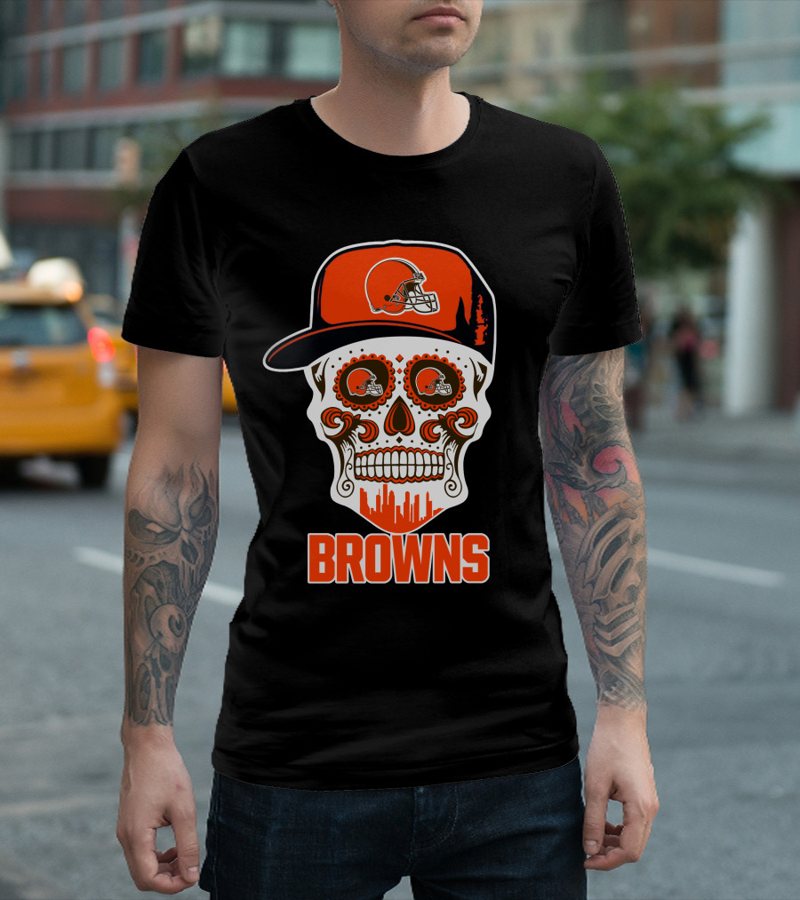 Cleveland Browns Skull With Helmet And City Skyline T-Shirt