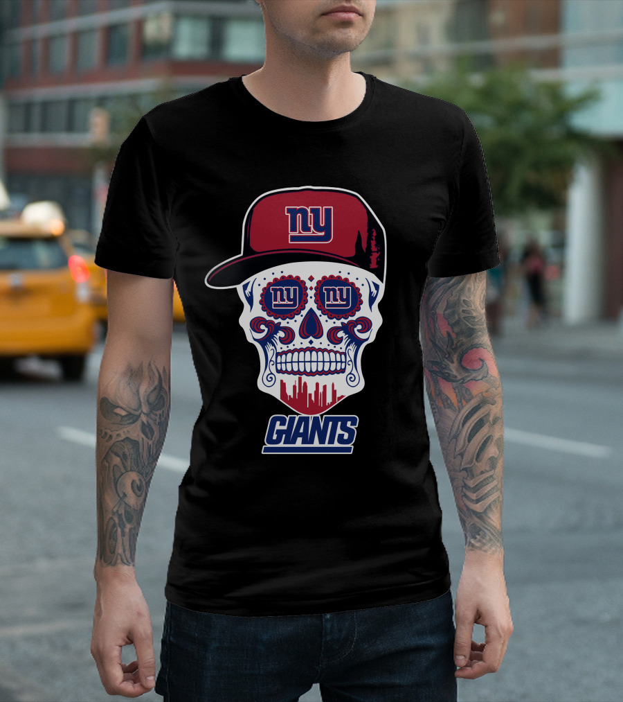 New York Giants Skull Cap City Silhouette Funny T-Shirt