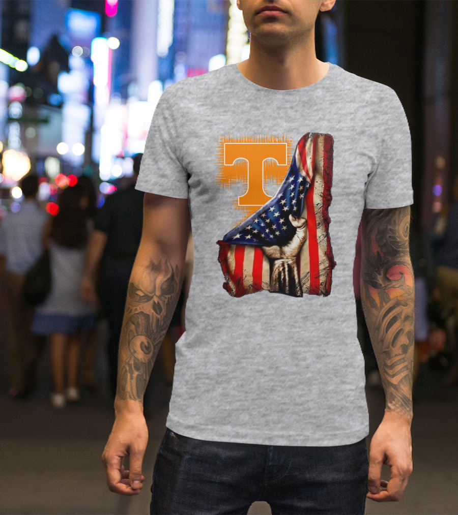 Tennessee Volunteers T Logo American Flag Fist T-Shirt