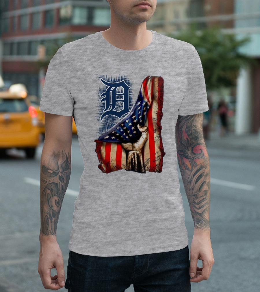 Detroit Tigers American Flag Patriotic Design 230 T-Shirt