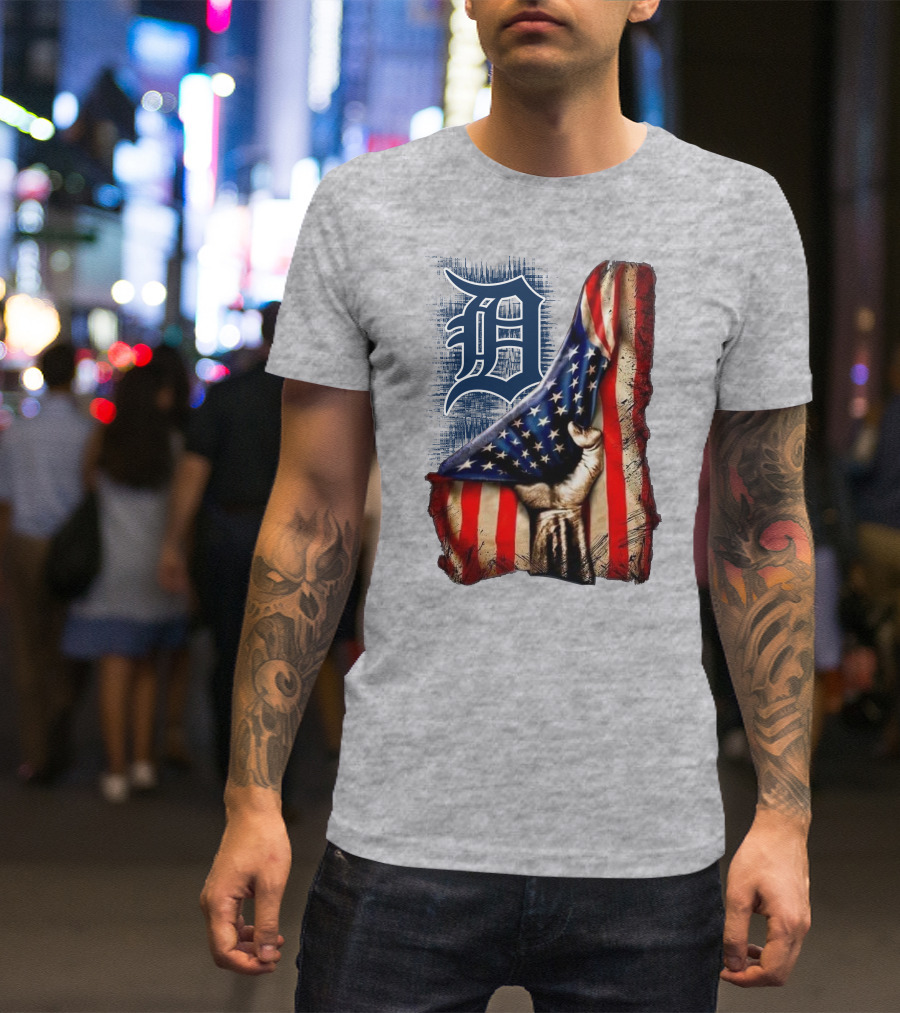 Detroit Tigers American Flag Patriotic Design 230 T-Shirt