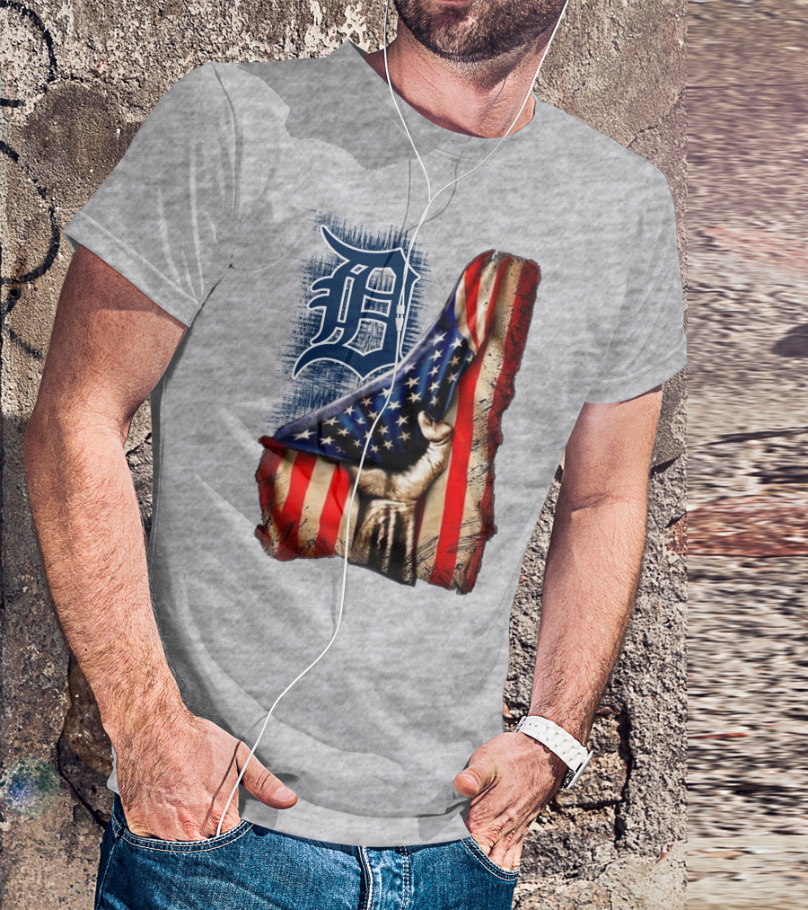 Detroit Tigers American Flag Patriotic Design 230 T-Shirt