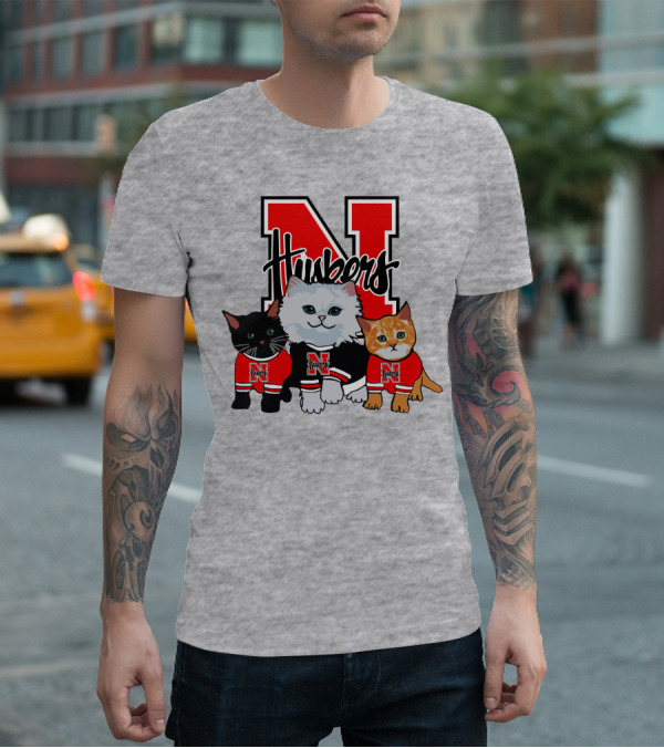 Nebraska Cornhuskers Huskers Cats In Red Jerseys T-Shirt
