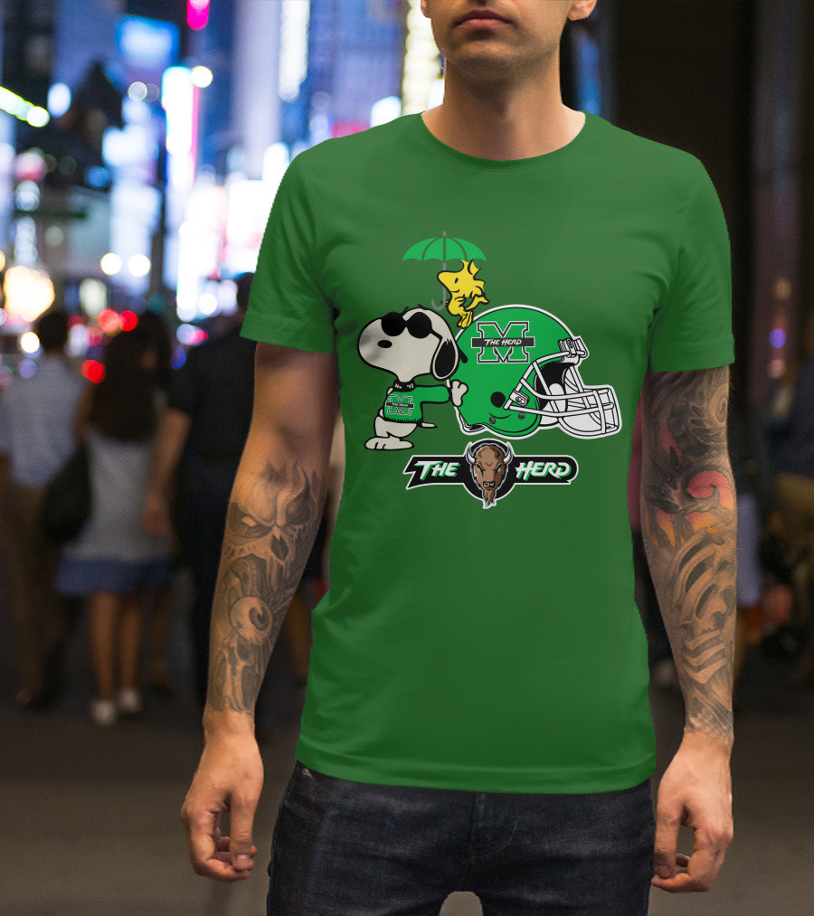 Marshall Thundering Herd Snoopy The Herd Football Helmet Woodstock Umbrella T-Shirt