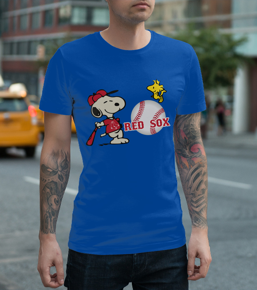 Snoopy Woodstock Boston Red Sox Baseball Peanuts T-Shirt