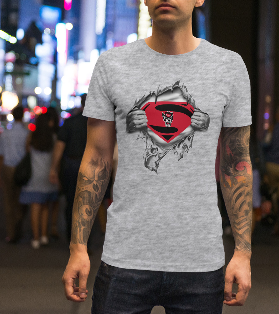 283 NC State Wolfpack Superman Logo Rip T-Shirt