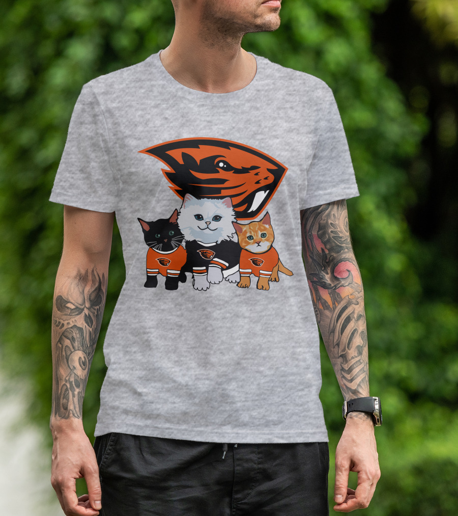 Oregon State Beavers Cats In Team Jerseys T-Shirt