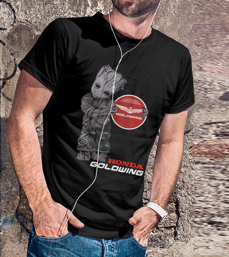 Honda Goldwing Groot Hugging Goldwing Emblem T-Shirt