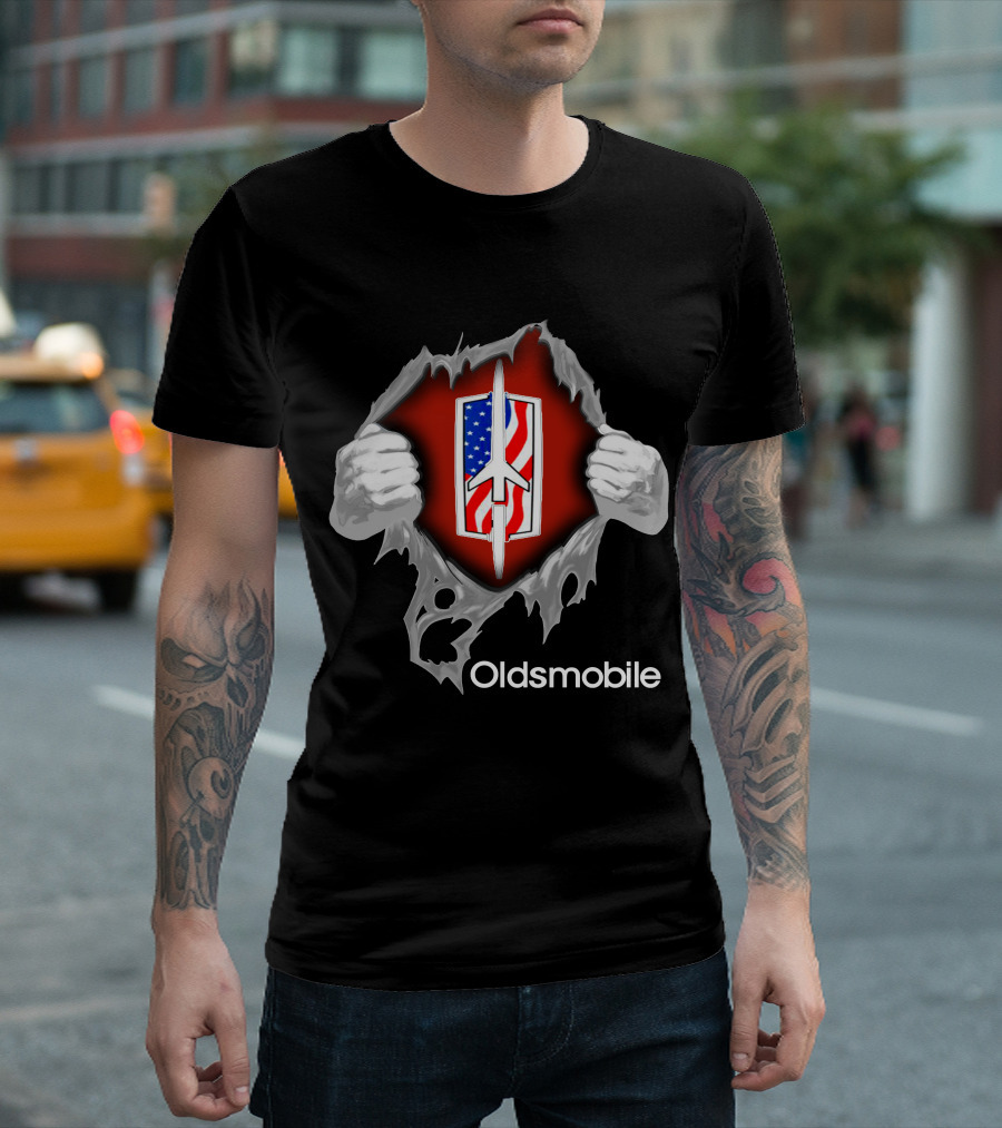 Oldsmobile USA Rocket Emblem With Ripped Effect T-Shirt