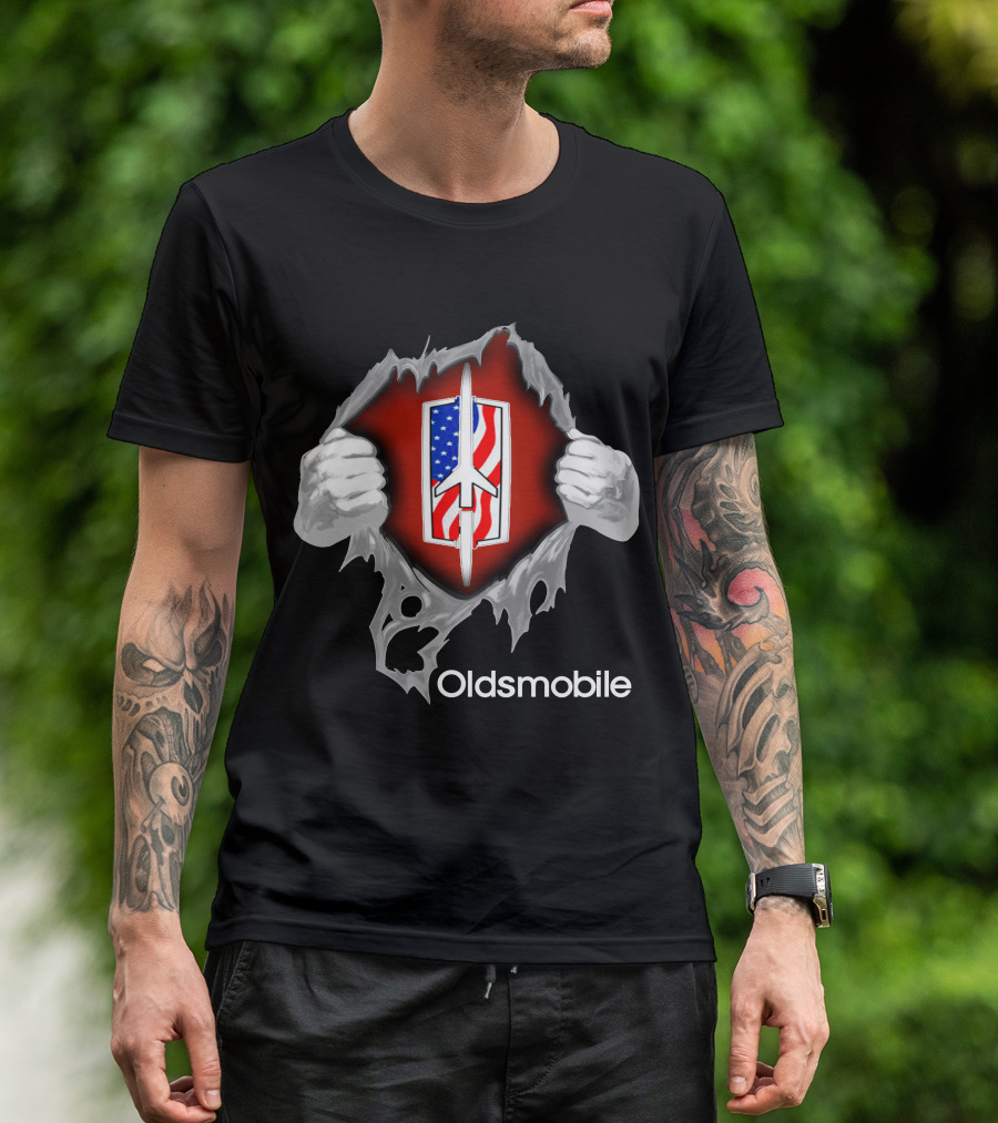 Oldsmobile USA Rocket Emblem With Ripped Effect T-Shirt