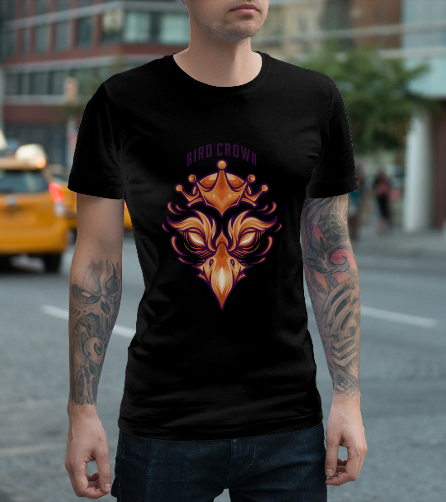 BIRD CROWN Fierce Eagle With Majestic Regal Emblem T-Shirt