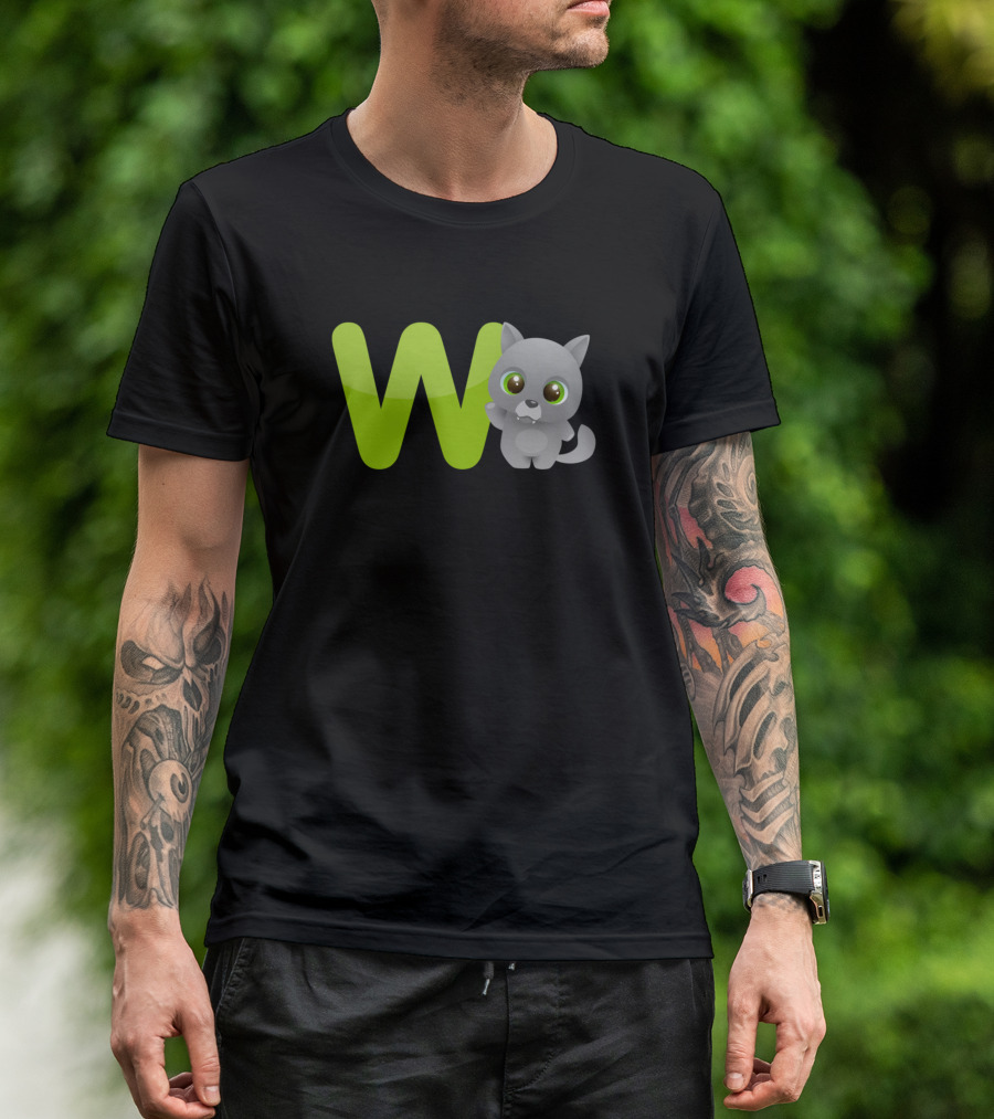 W Cute Wolf Letter W Animal Alphabet T-Shirt