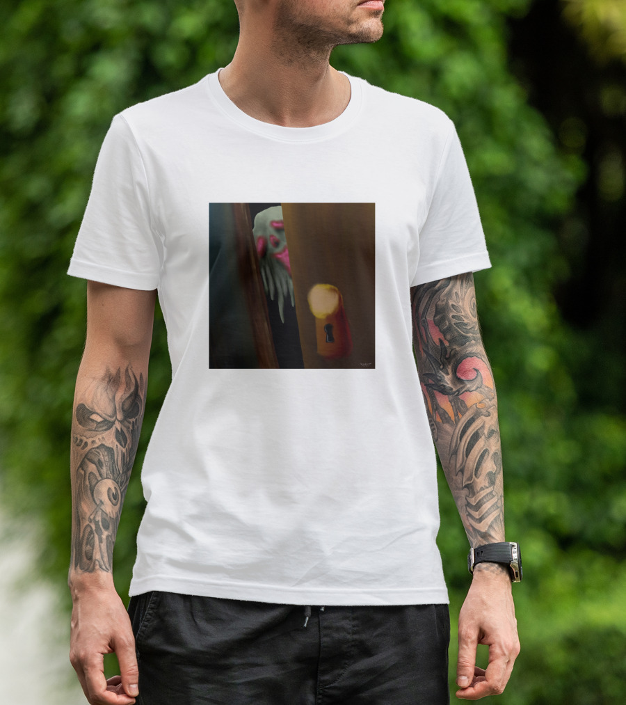 Knock Knock Creepy Creature Behind Door With Keyhole T-Shirt