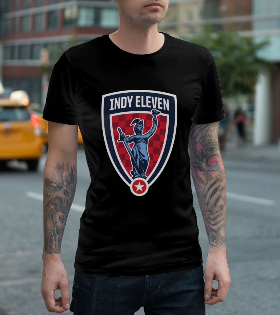 Indy Eleven Soccer Crest Red Checkered Statue Iconic Emblem T-Shirt