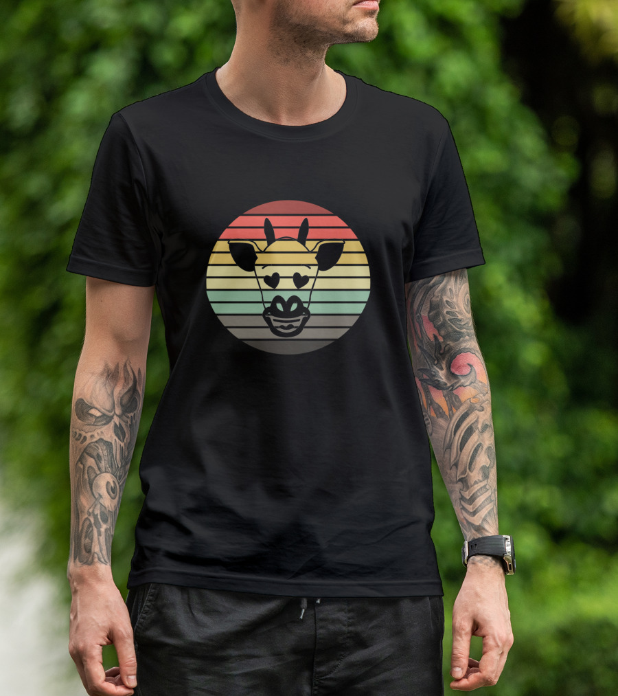 Vintage Retro Giraffe Cute Heart-Eye Sunset T-Shirt