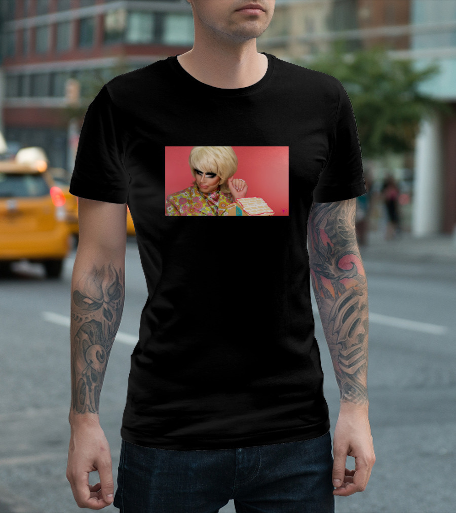 Pop Off Sis Glamorous Vibrant Retro Style Gingerbread T-Shirt