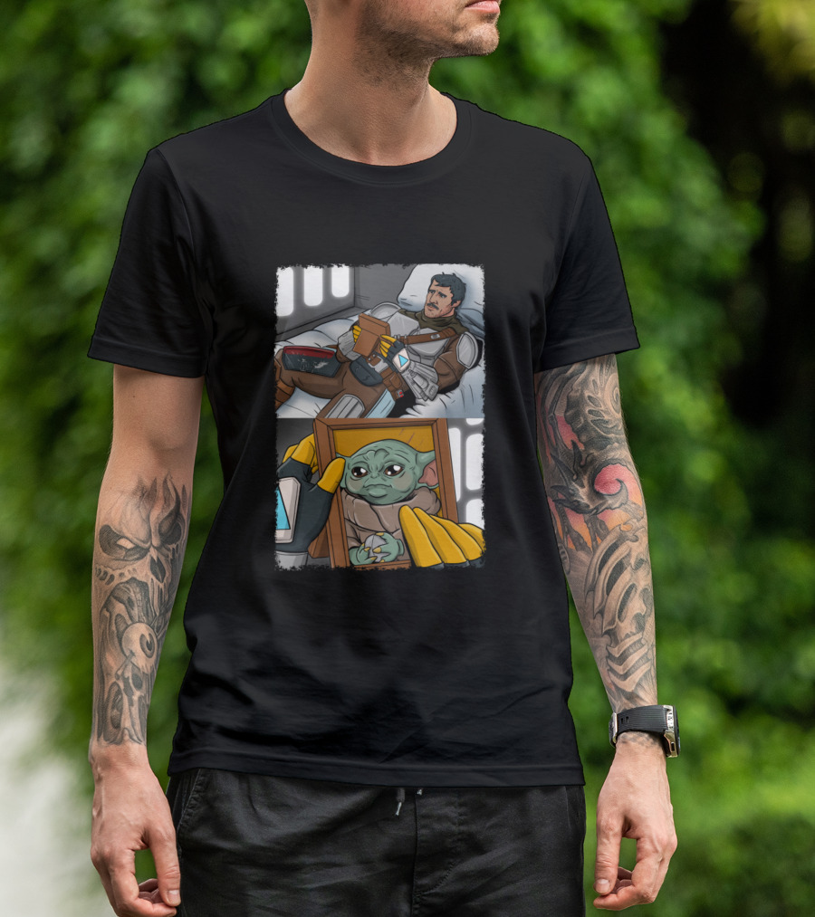 The Mandalorian Holding Baby Yoda Framed Picture T-Shirt