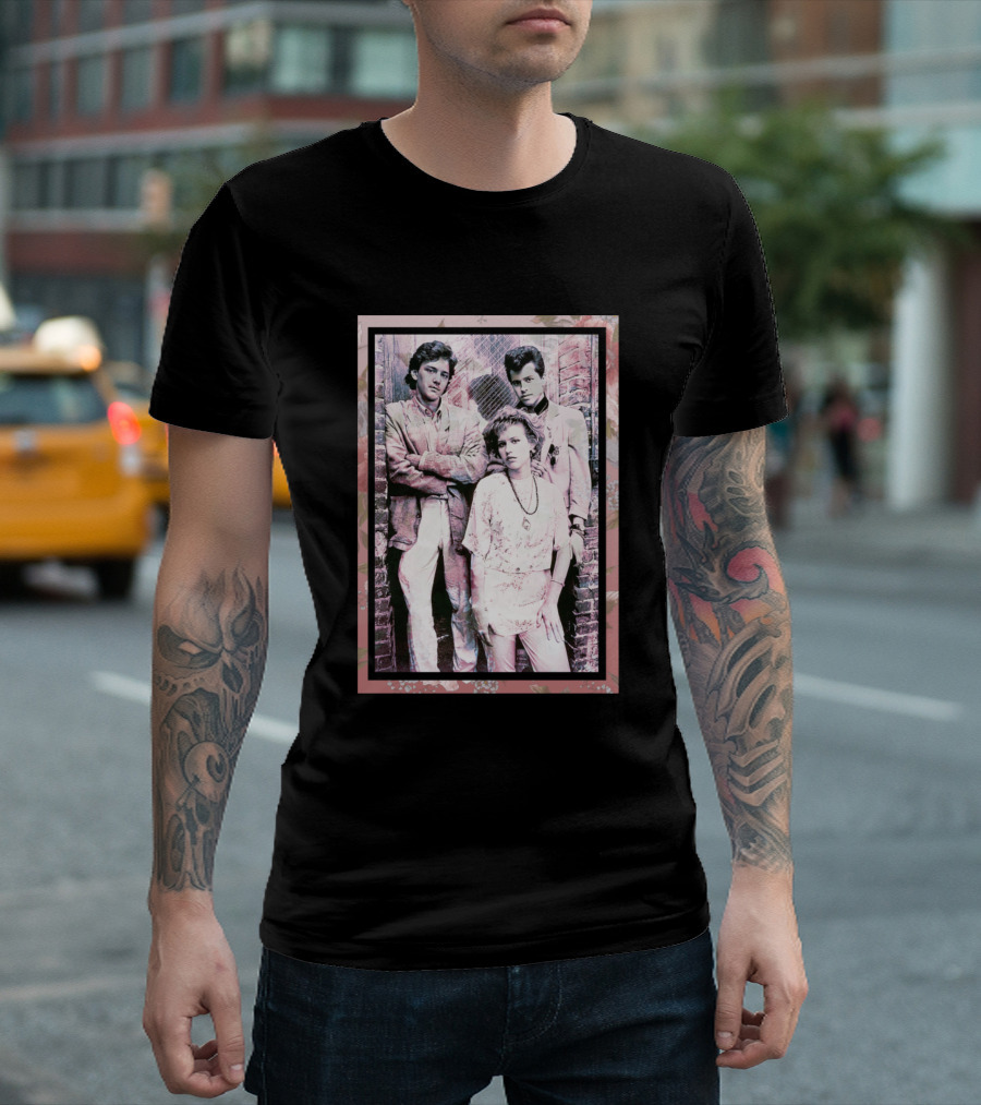 Pretty in Pink Retro Group T-Shirt
