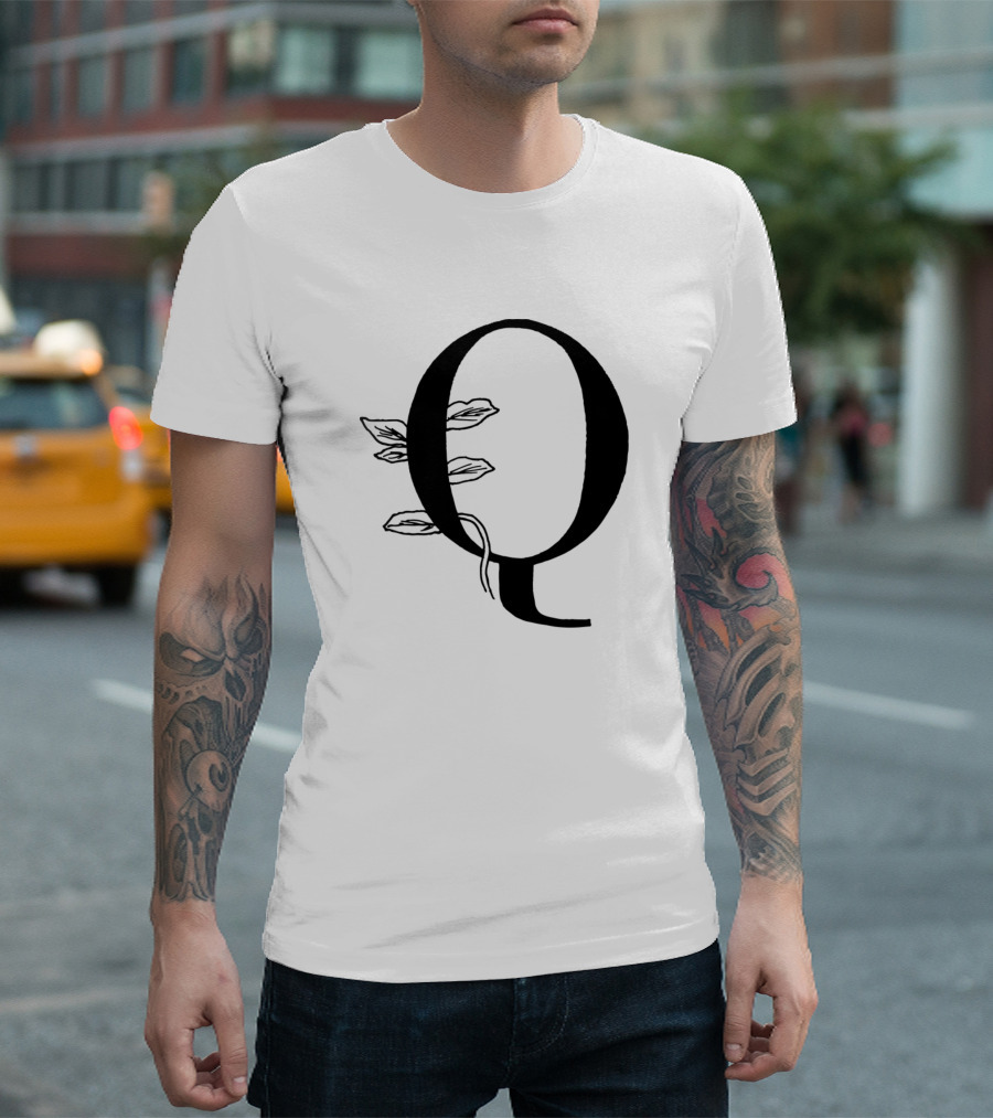 Q with Rose Leaves T-Shirt