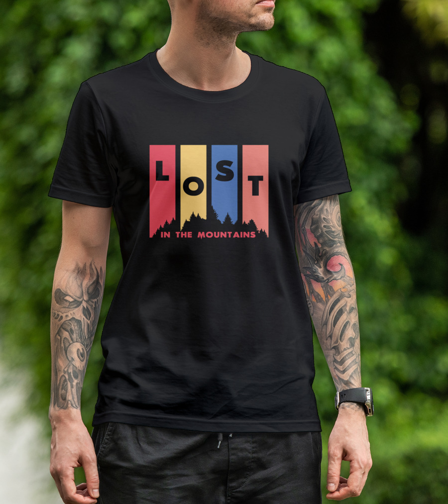 LOST IN THE MOUNTAINS Colorful Forest Stripes T-Shirt