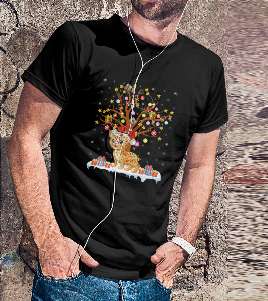 Bobcat In Santa Hat Decorating Colorful Christmas Tree With Gifts T-Shirt