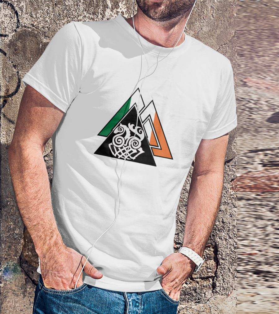 9 Worlds Ireland Celtic Triangle Emblem With Irish Flag Colors T-Shirt