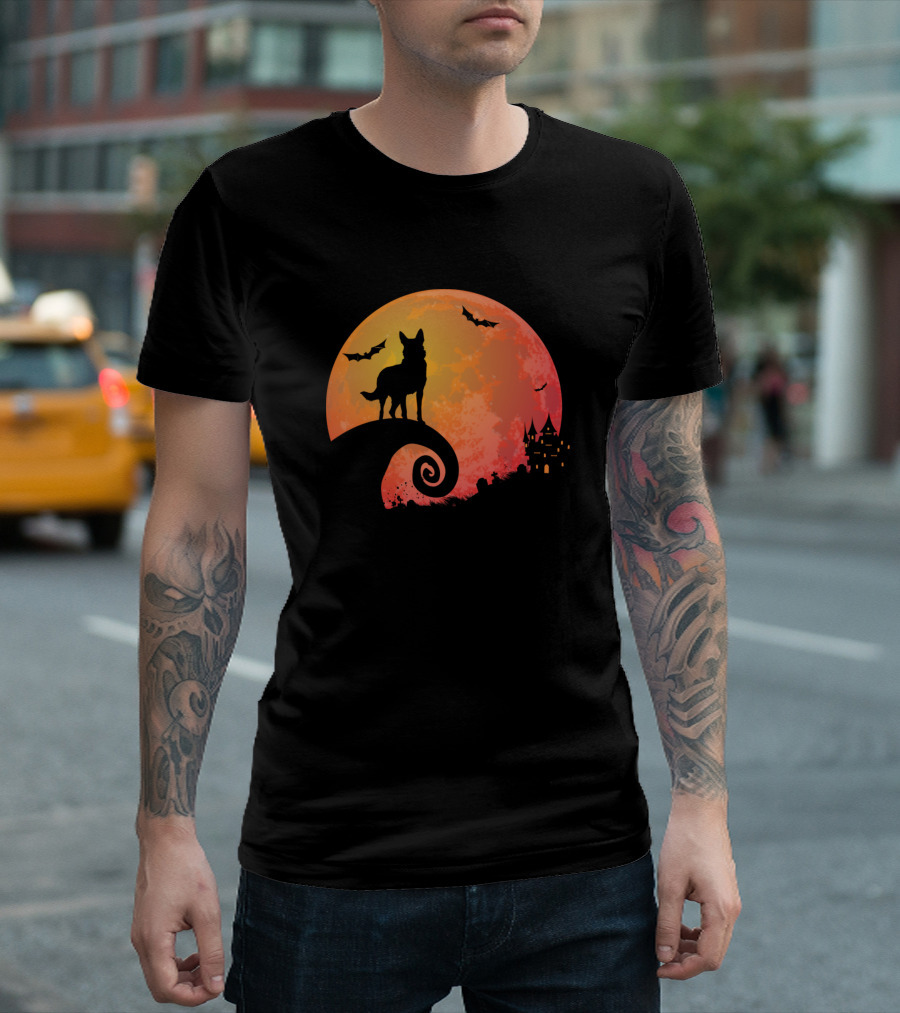 German Shepherd Full Moon Halloween Scene With Bats And Spooky Castle T-Shirt