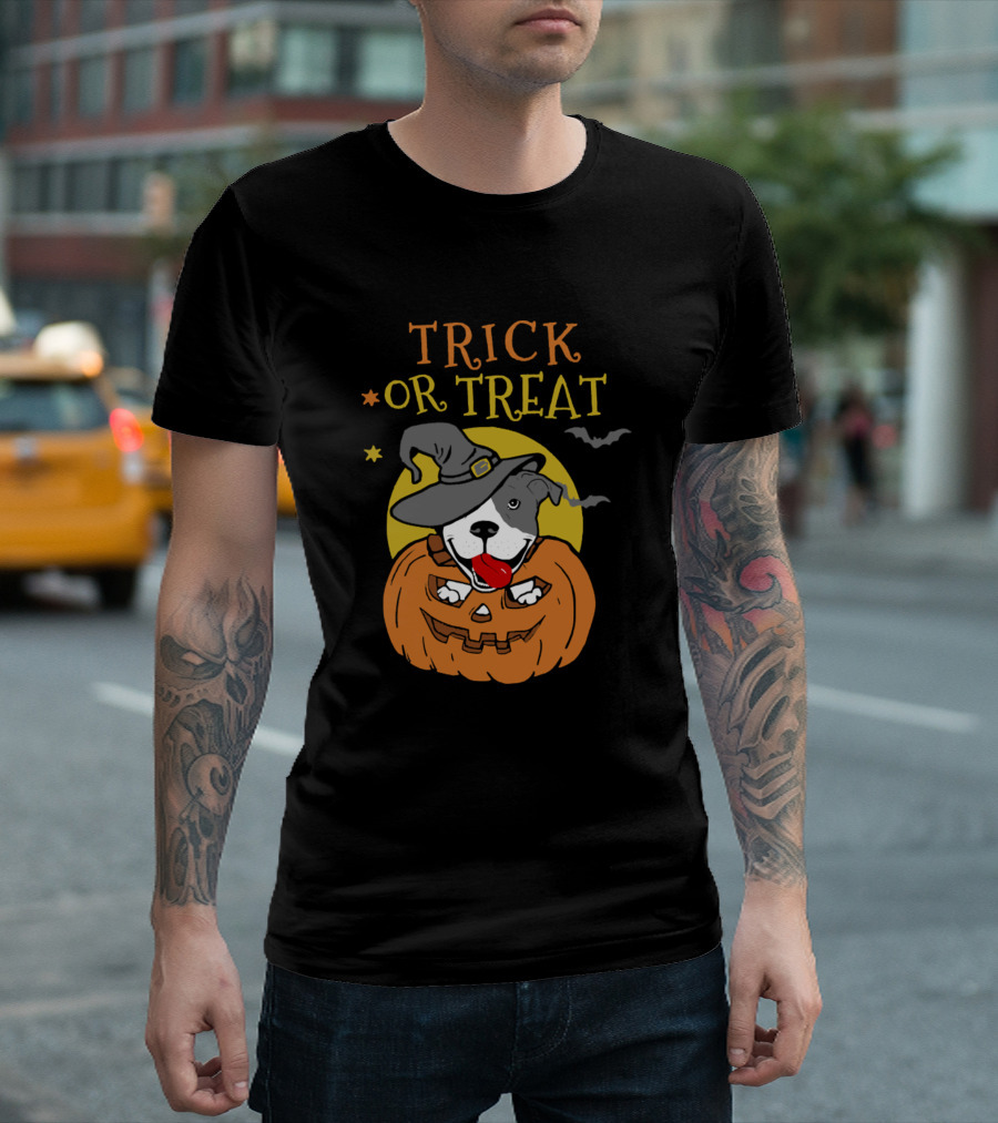 Trick Or Treat Pitbull Dog Lovers Halloween Pumpkin Witch Hat T-Shirt