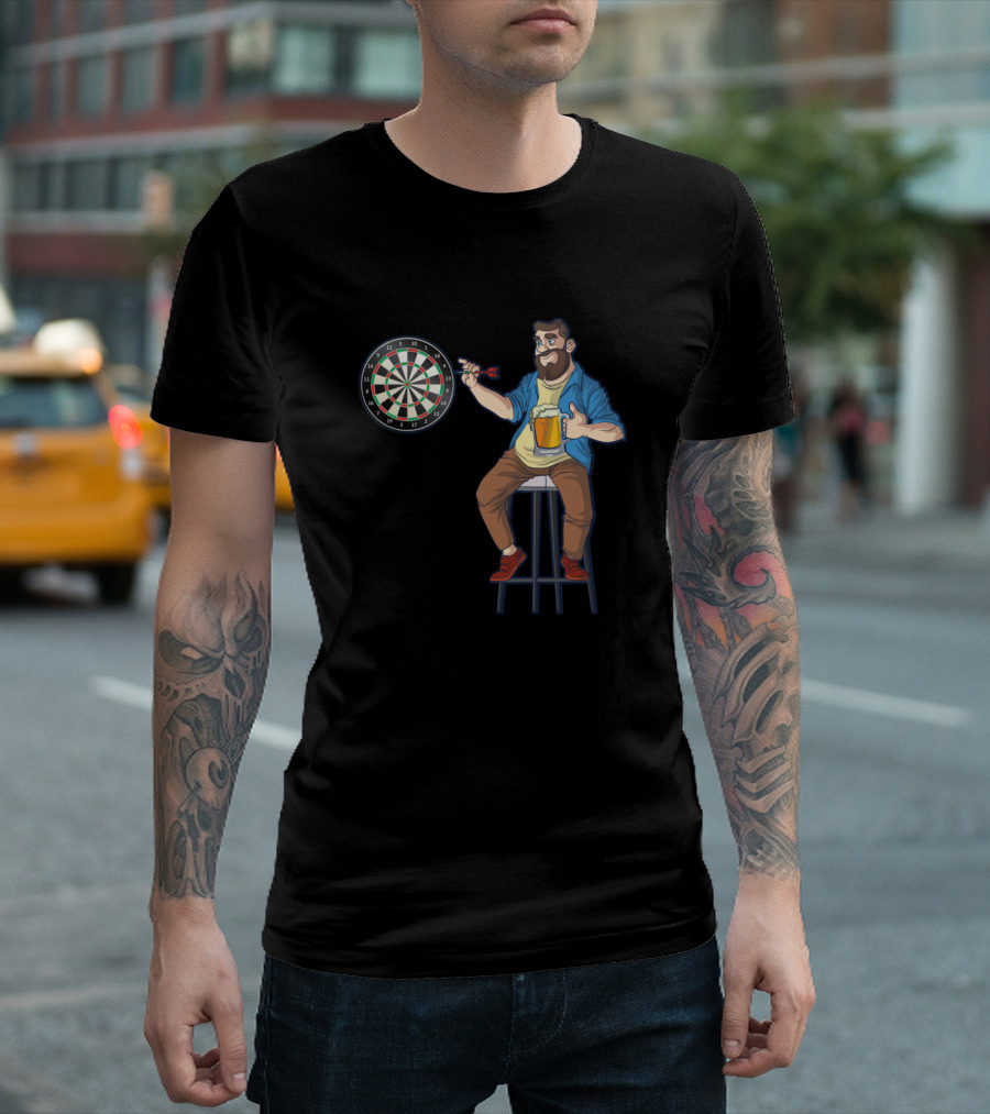 Beer Drinker and Darts Player Enthusiast in Action T-Shirt