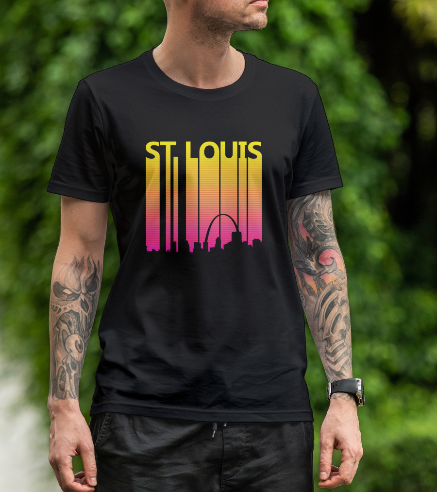 ST LOUIS Retro 1980s Skyline Arch T-Shirt
