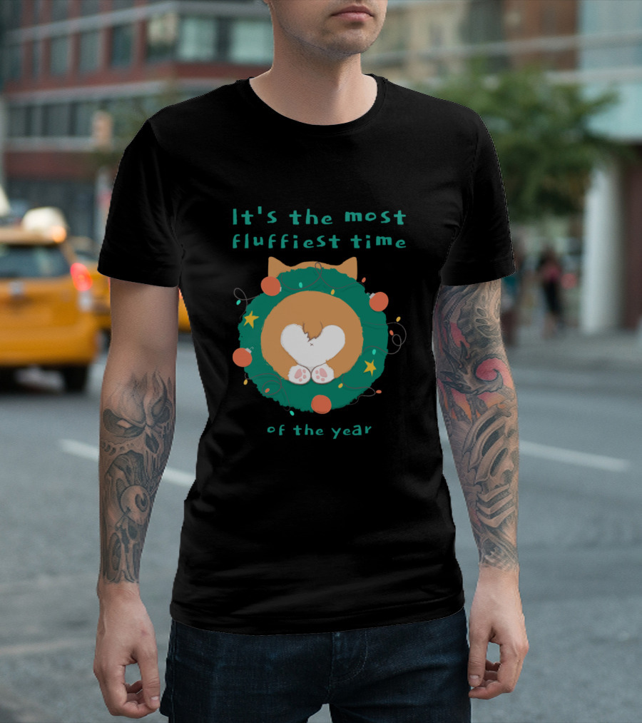 It's The Most Fluffiest Time Of The Year Cat In Wreath With Stars And Lights T-Shirt