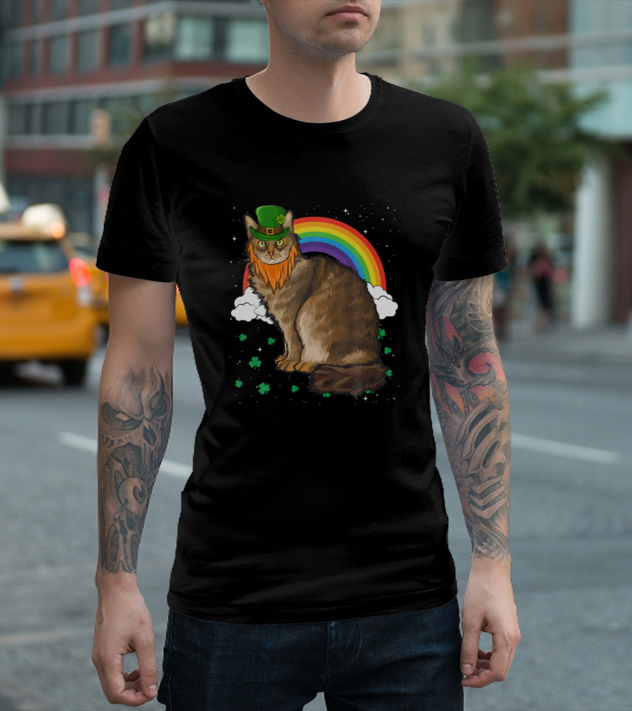 Laperm Cat In Leprechaun Hat With Rainbow Shamrocks St Patricks Day T-Shirt
