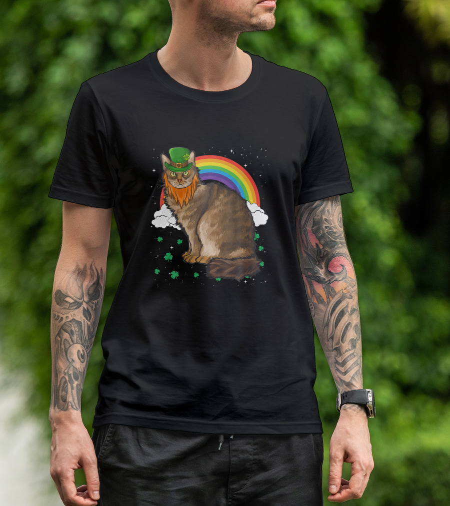Laperm Cat In Leprechaun Hat With Rainbow Shamrocks St Patricks Day T-Shirt
