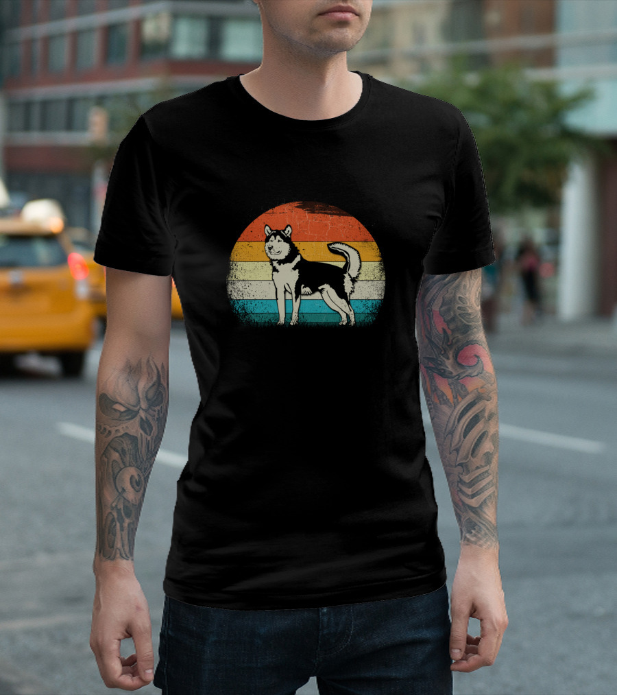 Alaskan Malamute Vintage Retro Stripes T-Shirt