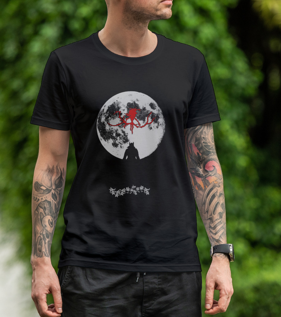 The Moon Presence Bloodborne Hunter Silhouette With Moon And Red Beast T-Shirt