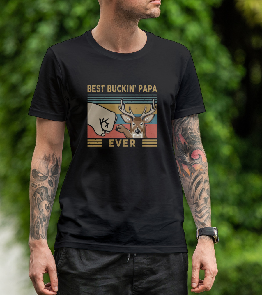 Best Buckin' Papa Ever Vintage Fist Bump Deer T-Shirt