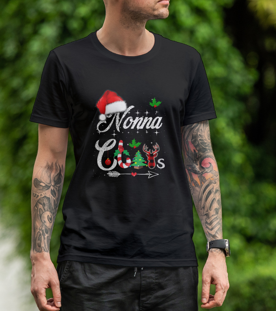 Nonna Claus Santa Hat Reindeer Candy Cane Christmas Tree Decor T-Shirt