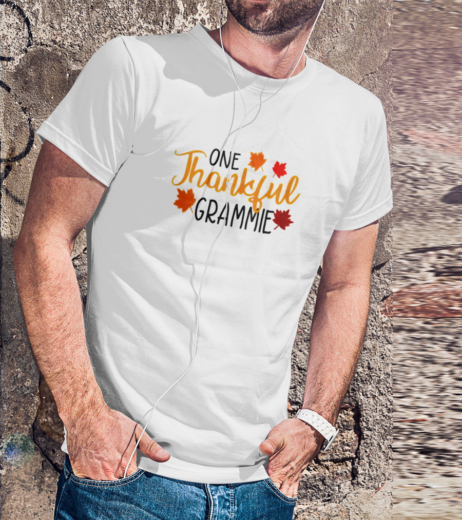 One Thankful Grammie With Fall Leaves T-Shirt