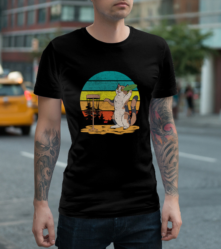 Retro Cat Playing Disc Golf For Men And Women Frisbee Golf Disc T-Shirt