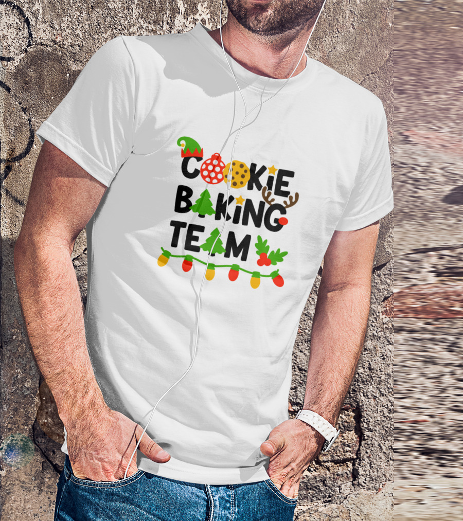 Christmas Lights Cookie Baking Team With Festive Decorations And Reindeer Antlers T-Shirt